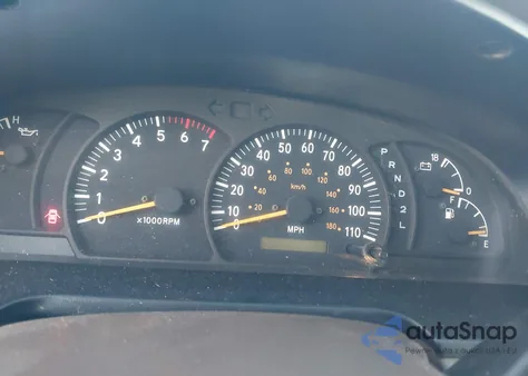 2000 Toyota Tundra Ltd V8 from USA, damaged, VIN 5TBRT3814YS079171